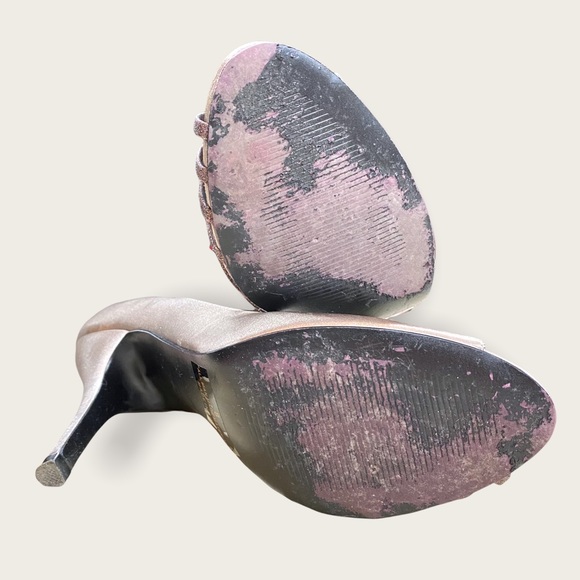 Roberto Vianni for Neiman Marcus (Size 8) Metallic Sheen Glitter Open-Toe Heels - Picture 9 of 12